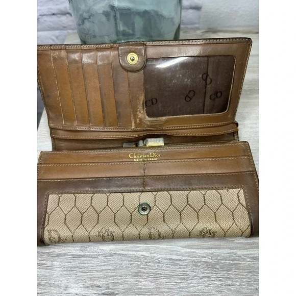 Christian Dior vintage 80s rare honeycomb print wallet. - Picture 10 of 14